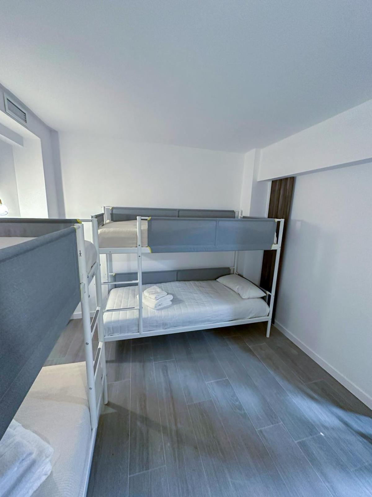 Zur Boutique Hostel Fuengirola Εξωτερικό φωτογραφία
